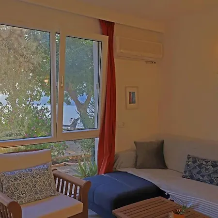 Mola 3 Apartmán Kaş